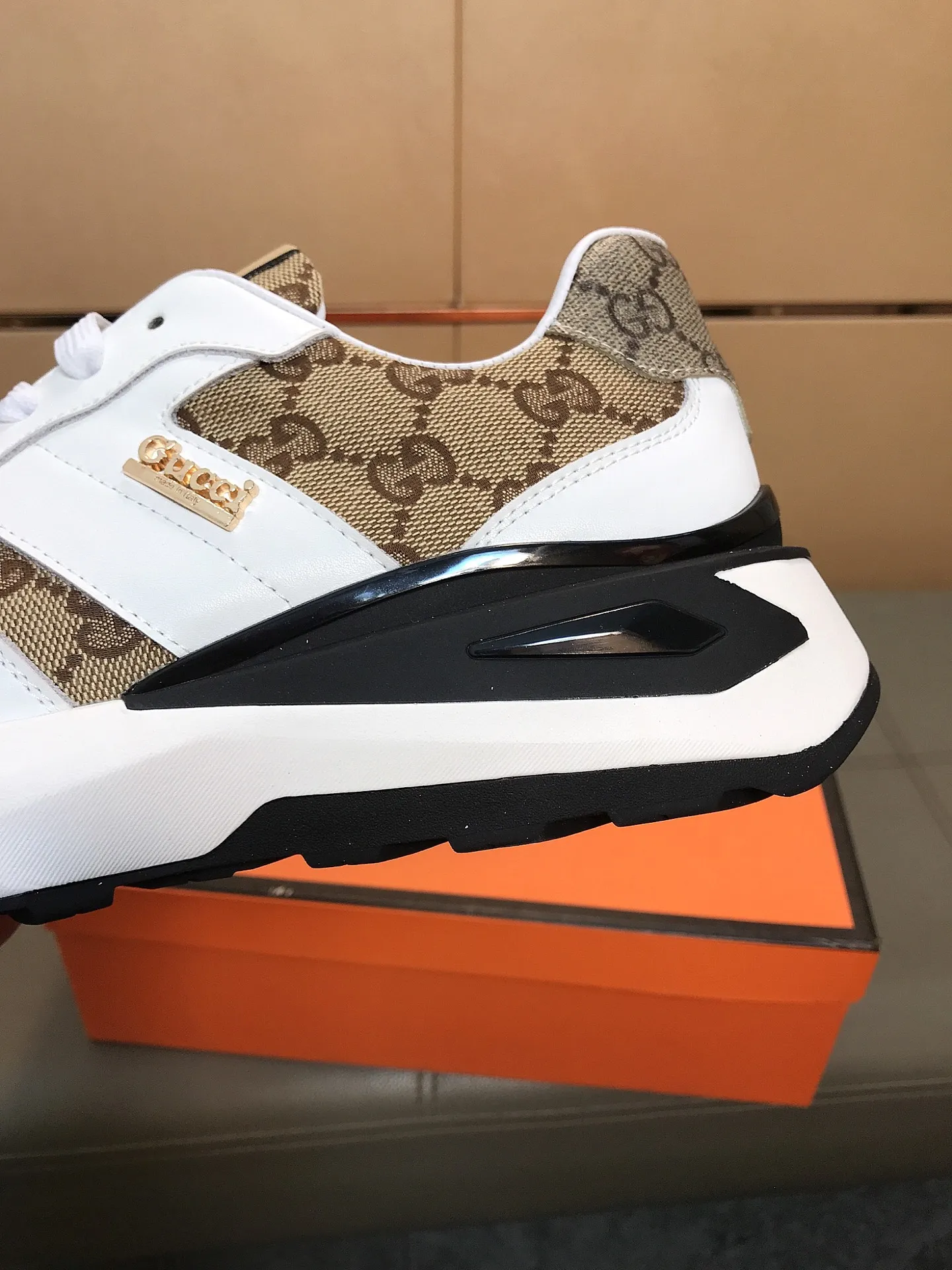 Ex-factory price 442 👟👟🆕🆕 (GUCCI) latest casual and fashionable men's shoes, hot style 💥 simple and elegant style, exclusive for trendy men, the upper is made of cowhide + brand printed fabric, sheepskin lining + foot pads, soft and comfortable outsole! 38-44.